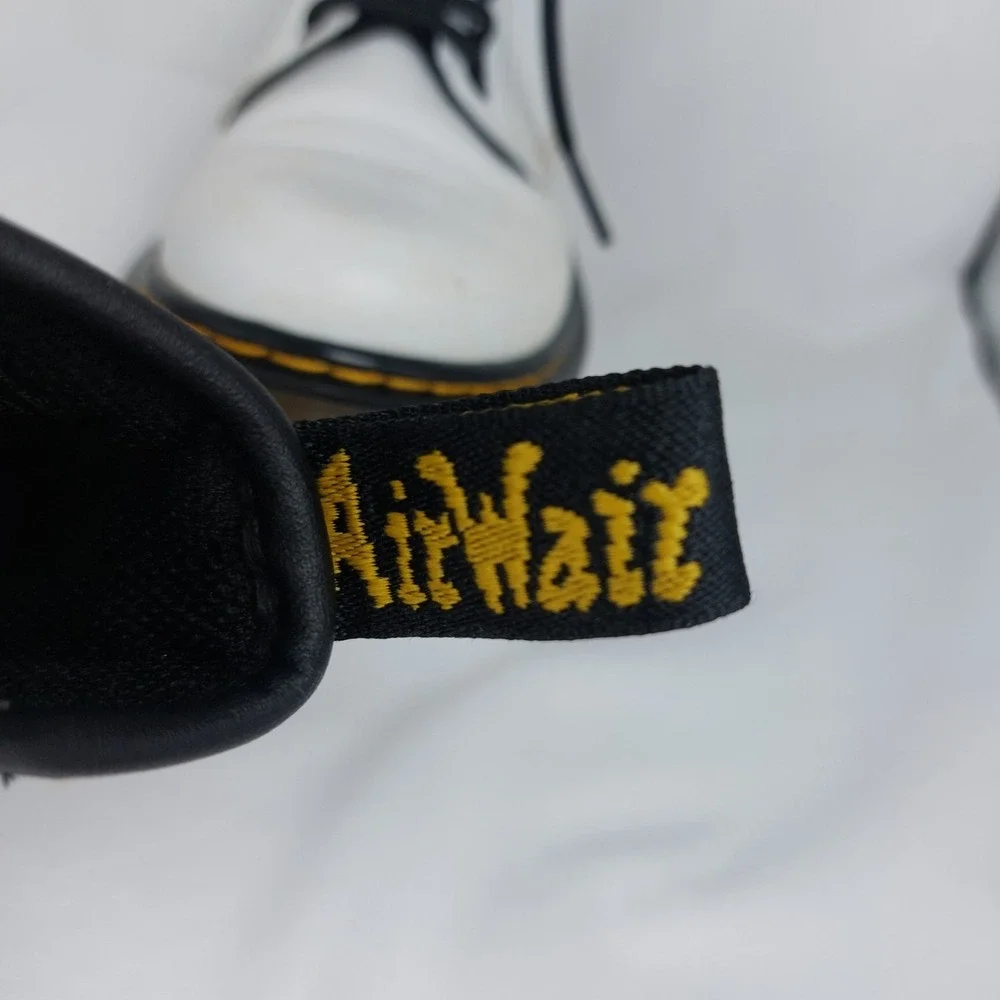 Doc Martens Air Wair 1460J Girls Combat Boots White Lace-Up Side Zip‎ Sz 1 *READ